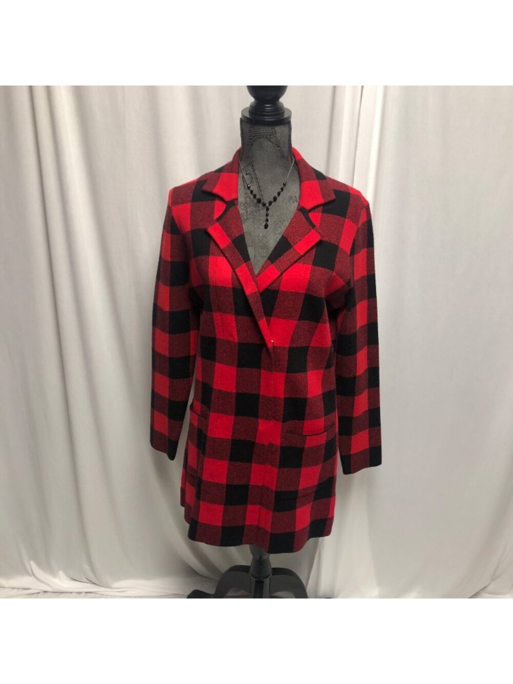 Alison Sheri Jacket Womens Size Small Red Black Check Comfy Snaps Shacket NEW